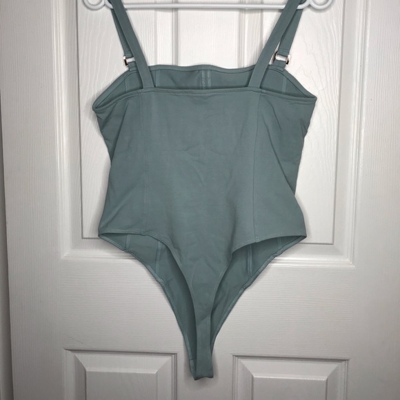 🎀3/$35 Thong bodysuit from H&M🎀 - Picture 5 of 9